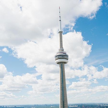 Beautiful Luxurious Modern Condo With Breathtaking Views Toronto Exterior photo